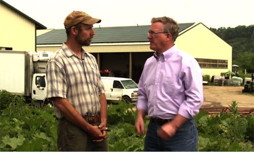Dan Hoffman with Farm Connections chat with Jack Hedin of Featherstone Farms about their solar installation