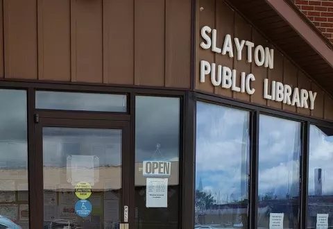 Slayton Public Library