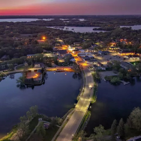 New London sits alongside the Crow River. 