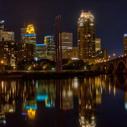 Minneapolis skyline at night
