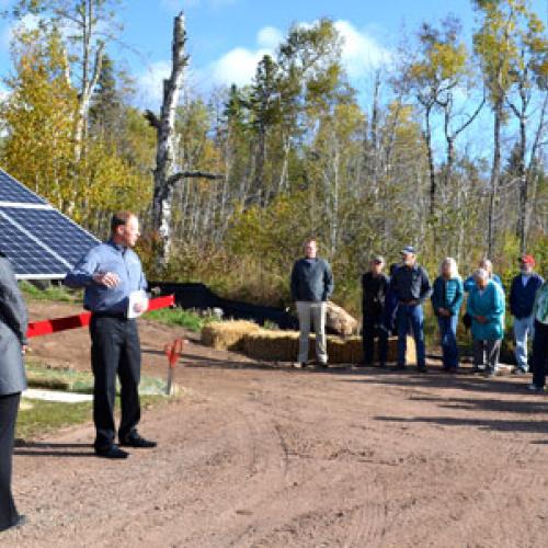 Arrowhead Electric Cooperative Solar Community ribbon cutting