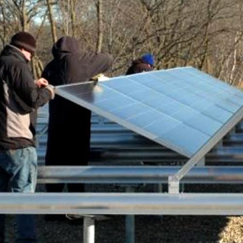 Solar community garden now installed at LREC HQ
