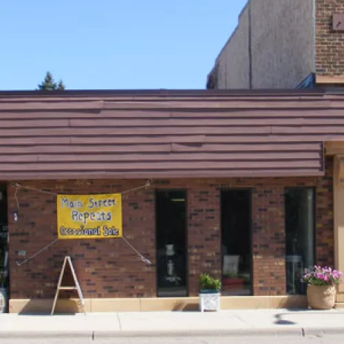 Main Street Repeats Thrift Store