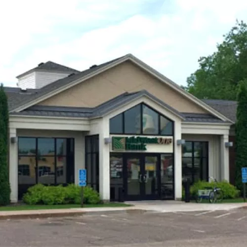 MidWestOne Bank in Chisago City