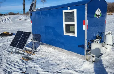 Get Kids Outdoor Fish House (Blue)