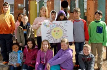 Classroom in North Carolina goes 100% solar through hard work and Kickstarter backers