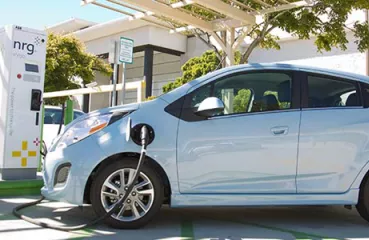 Minnesota is the first state nationwide to require its investor-owned utilities to offer a special rate for off-peak (overnight) EV refueling.