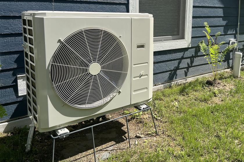 outdoor condenser unit
