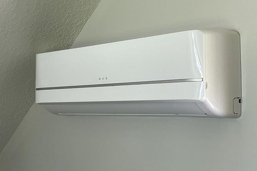 indoor unit mounted on wall