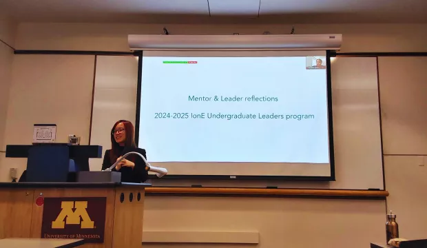 Thi Ngyuen presenting the cohort with a reflection exercise.